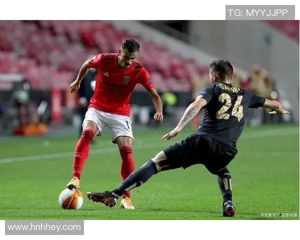 坎布尔与前进鹰激战正酣最终比赛结果揭晓引发热议