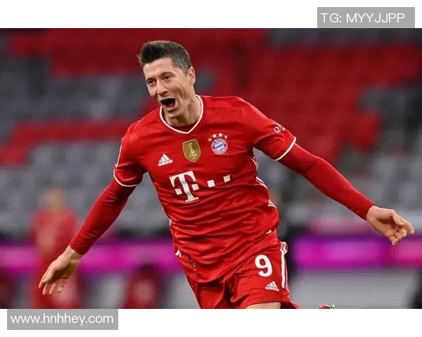 莱万回归老东家引发拜仁球迷愤怒声讨称其忘恩负义